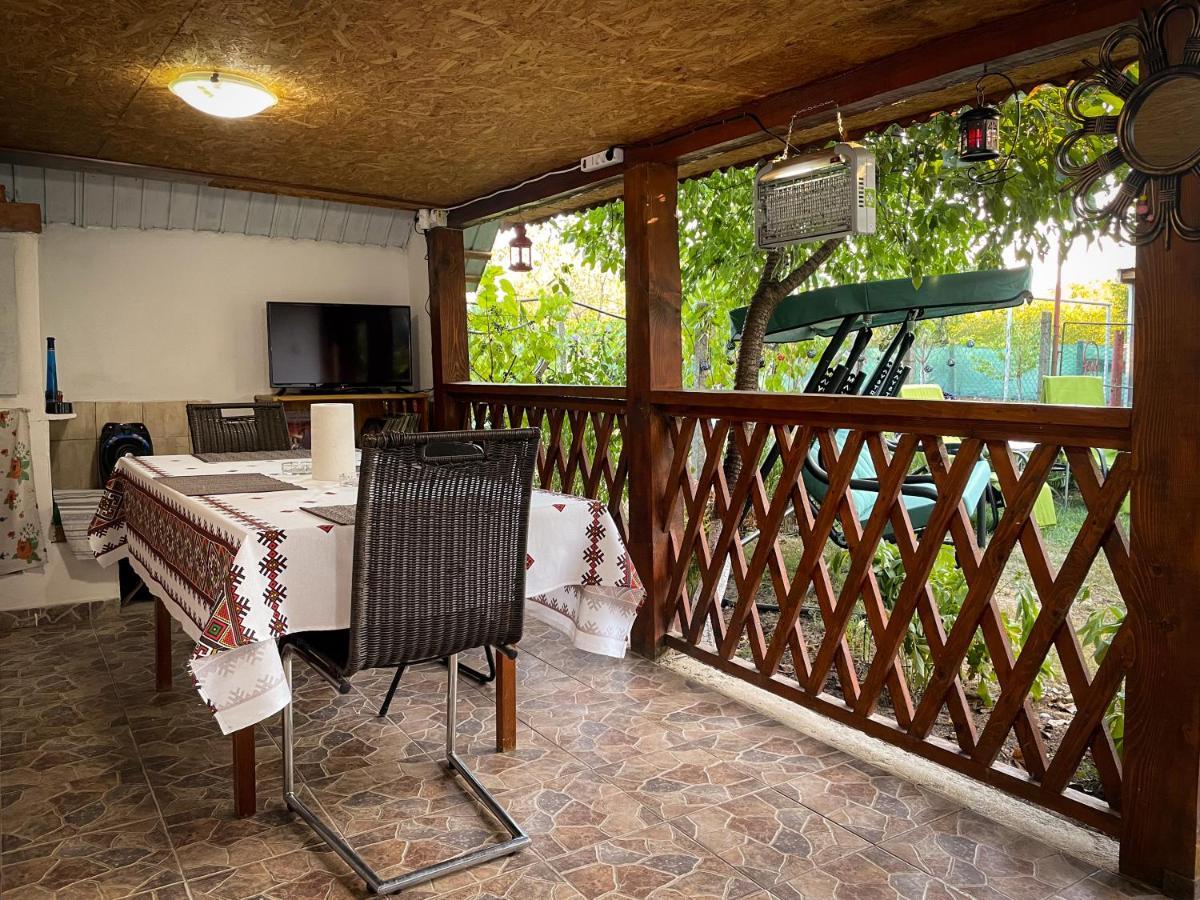 Hotel Casuta Mariuca Greci Exterior foto